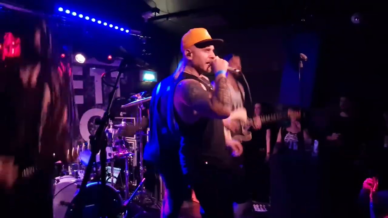In Search Of Sun live in London 28/10/23