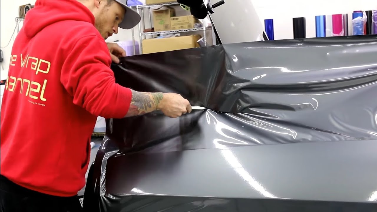 UP CLOSE VIDEO (POV)! DODGE 392 CHALLENGER Vinyl Wrap. HOW TO VINYL WRAP REAR QUARTER PANEL