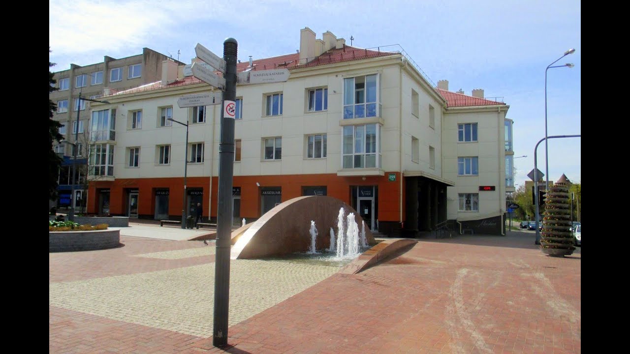 Walking through Šiauliai streets on June 18, 2021
