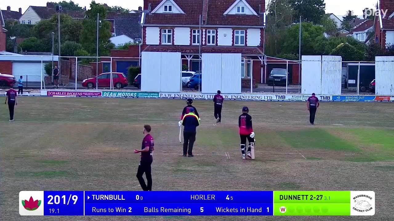 Exmouth v Wadebridge