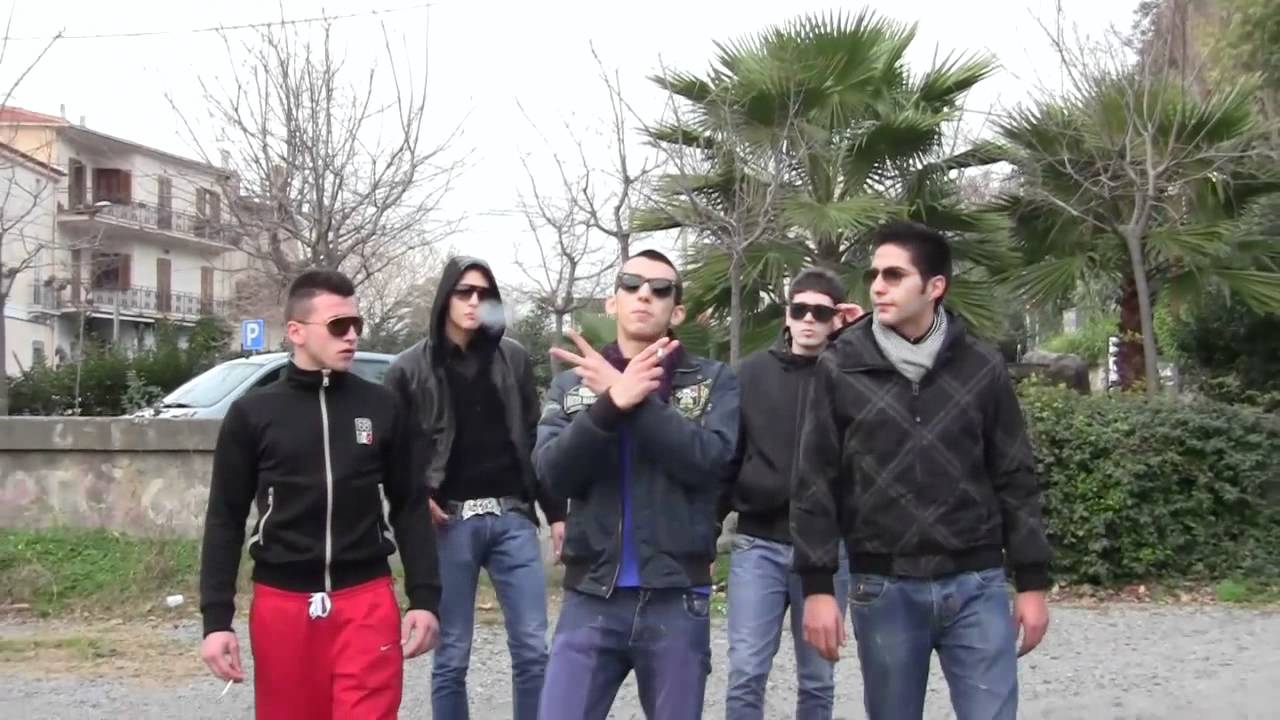 Dago_Troppi_Soldi_OFFICIAL_VIDEO_HD