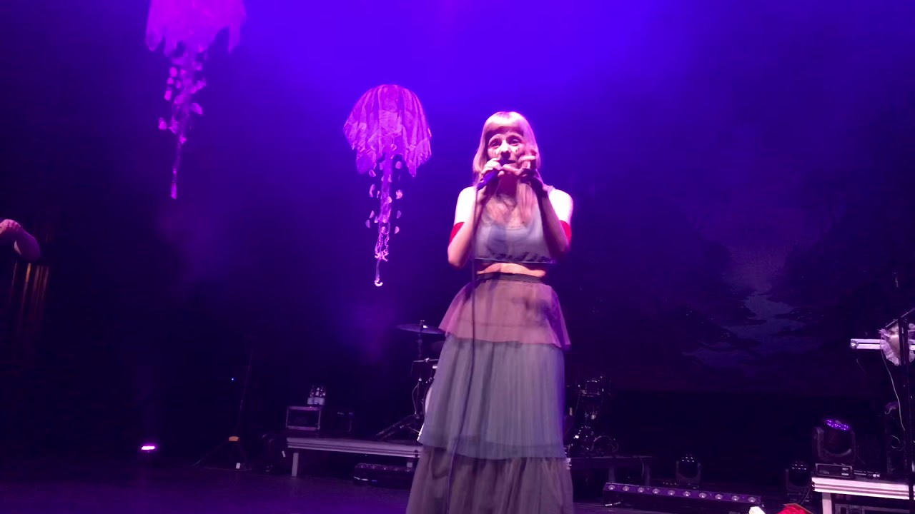 AURORA - Queendom (Live at The Lincoln Theatre)