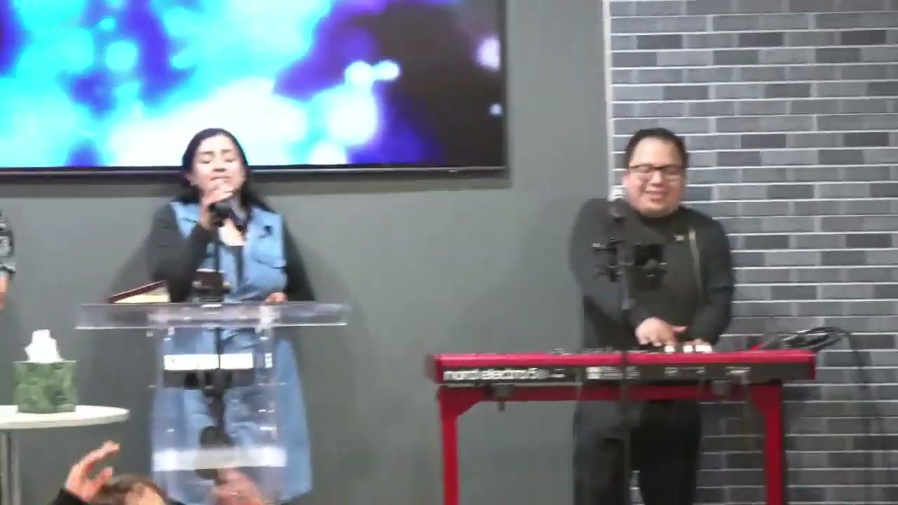 Medley de Adoración- mas alla del horizonte* Cristo esta aqui* anhelo mas de ti