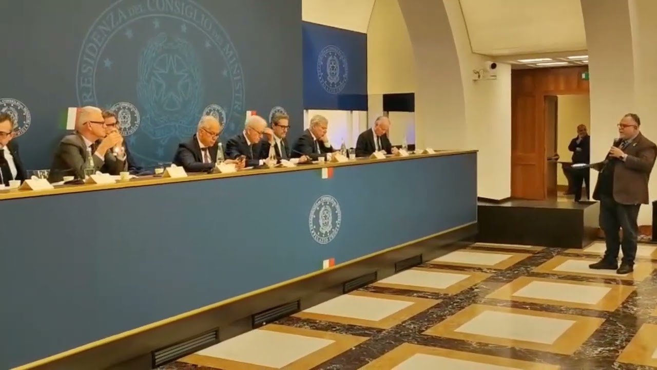 ITAMIL PALAZZO CHIGI - IL SEGRETARIO FOTI