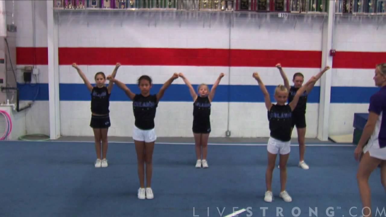How to Do Basic Arm Movements in Cheerleading