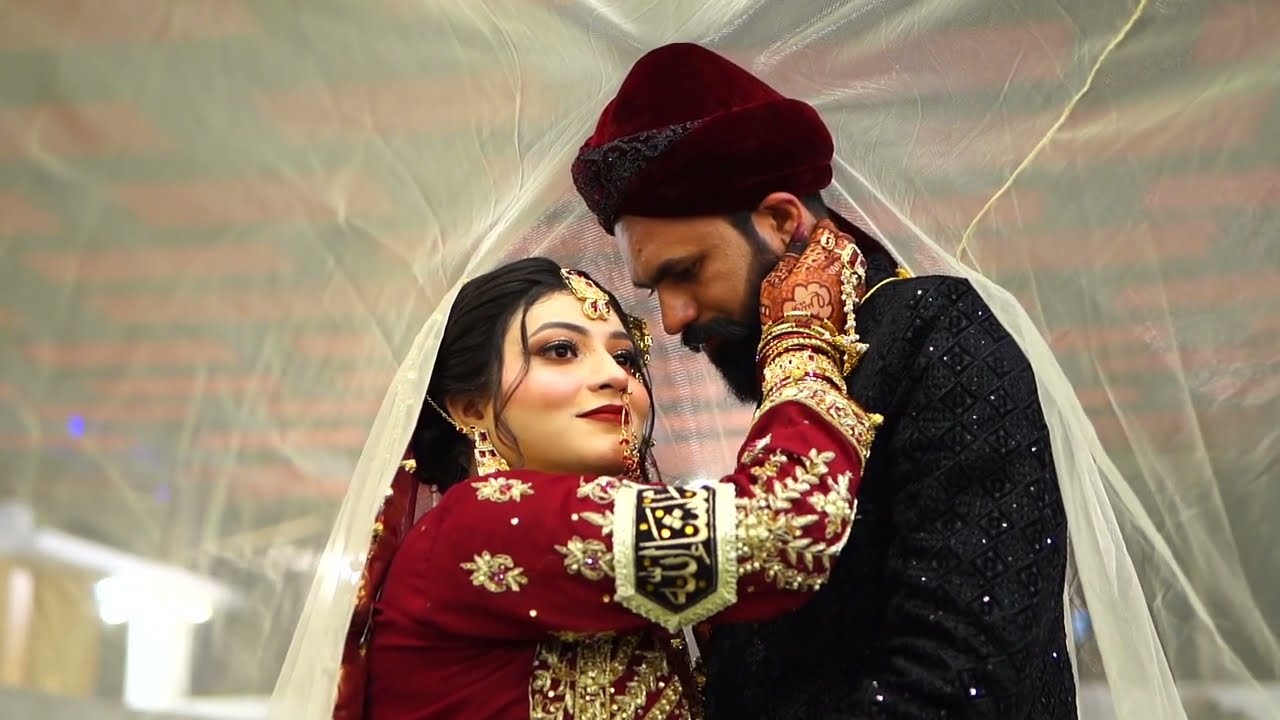OWAIS WITH BISMA | MEHBOOB STAR LAWN | BARAT CEREMONY | EXPRESS STUDIO