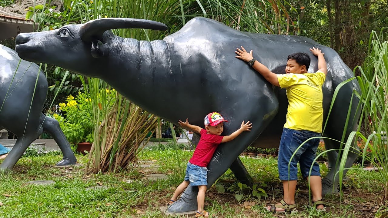 Trò Chơi Bé Đi Tham Quan Suối Tiên ❤ TinTin TV ❤