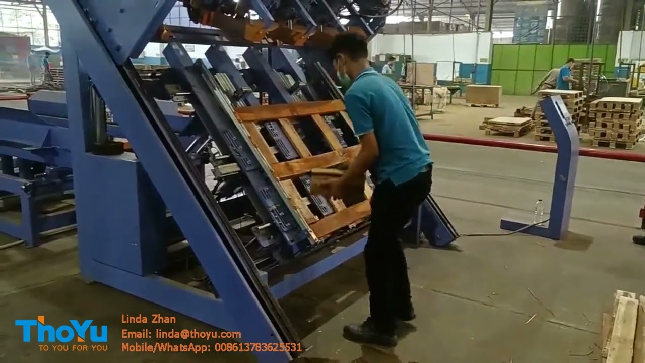 Customized Wooden Pallet Nailing Machine in Indonesia #Thoyu #palletmachine