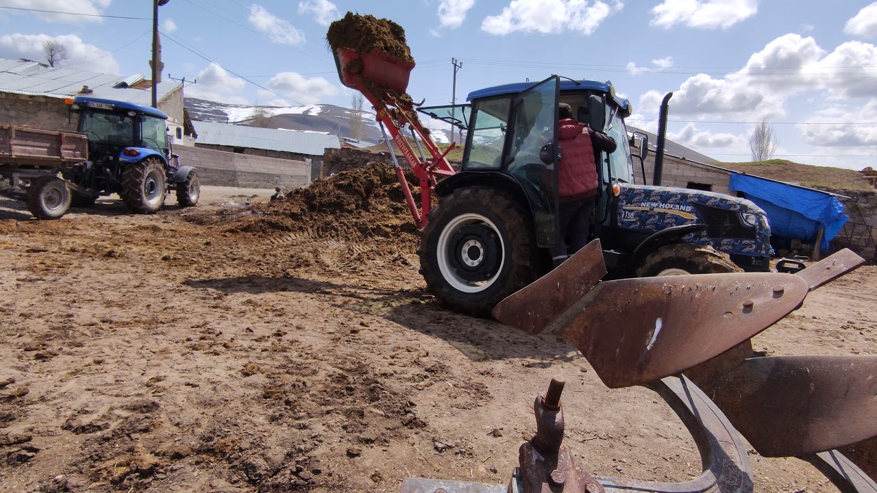 NEW HOLLAND TT55 KEPÇE İLE GÜBRE YÜKLEME (PART 2)