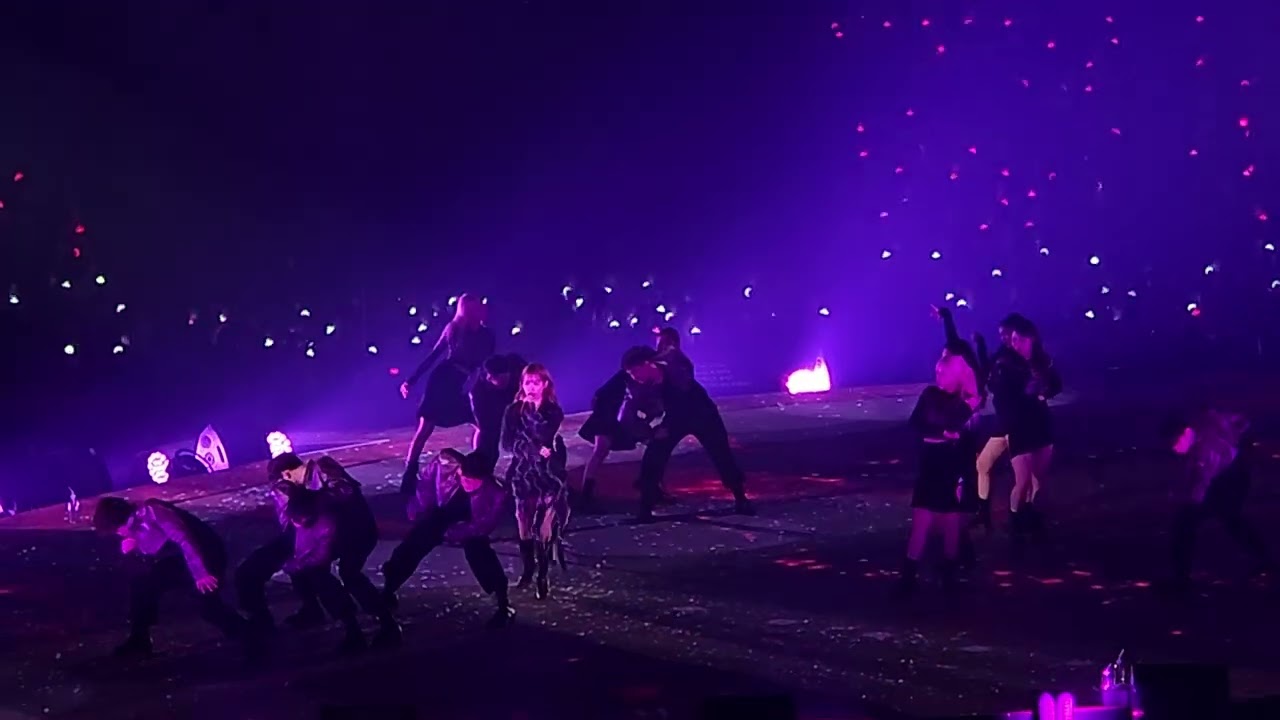 240302 아이유(IU) - 스물셋 / HER CONCERT DAY1