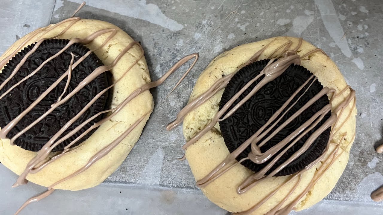 Mi hijo preparo unas ricas galletas estilo oreo🤗😋🥰🍪