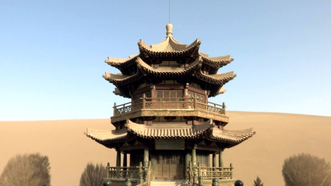 Dunhuang: Silk Road Oasis, Ancient Art, and China&rsquo;s Green Energy Future