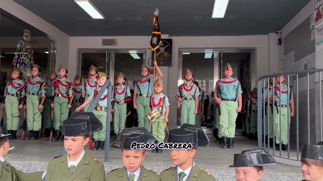 La Legión (Divino Pastor) canta el 