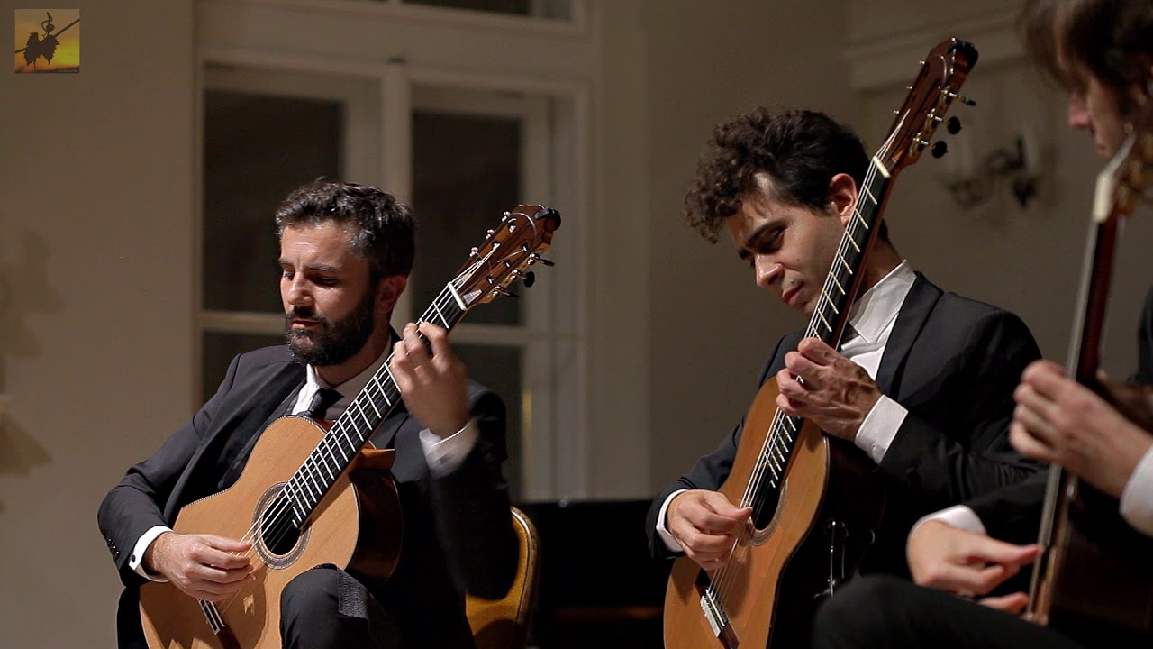 Mozart - Piano sonata no. 8  K. 310 - 3rd mov - Trio Elogio