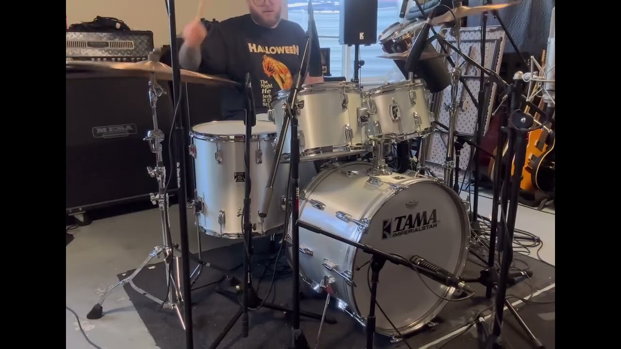 FOR SALE: Vintage TAMA Imperialstar in Metallic White (4-Piece)