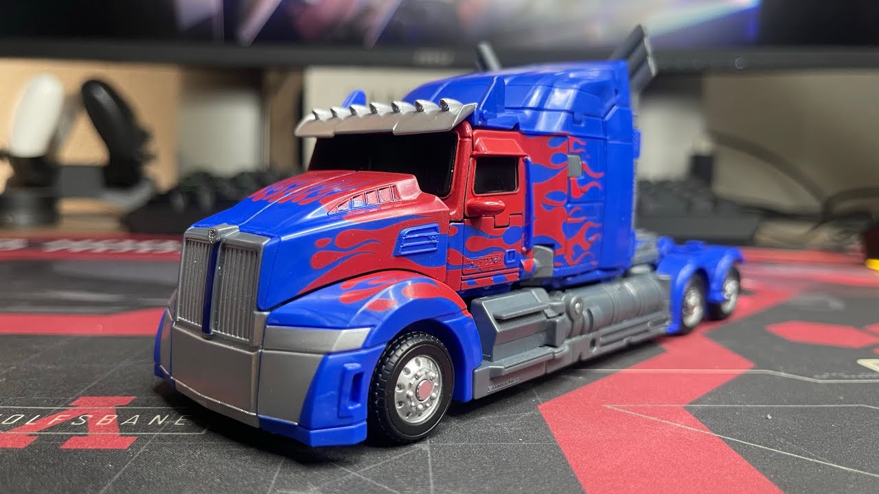 [Goji Reviews] SO CLOSE TO PEAK 😭 - Transformers Studio Series TLK LEADER CLASS Nemesis Prime