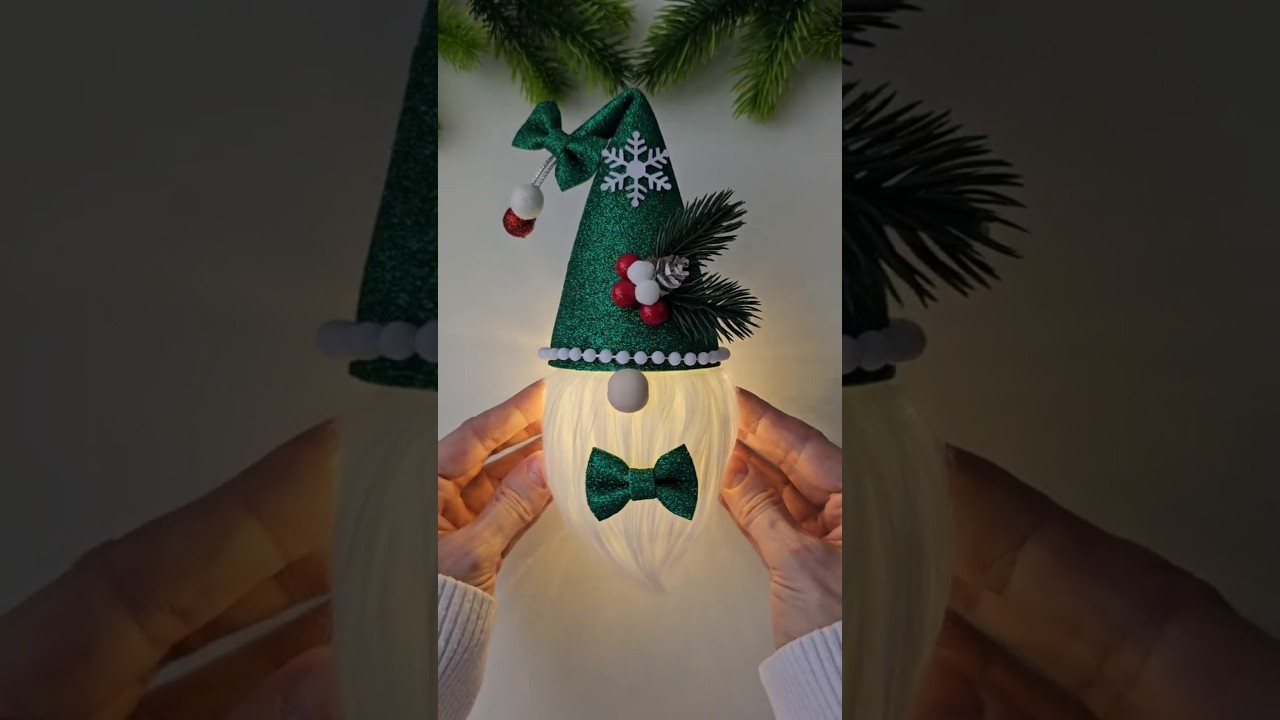 Christmas Decorations 🎄DIY Gnomes 🎀Lantern from recycled glass jar #christmas #diy #craft #short