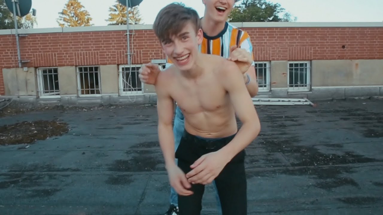 Johnny Orlando | What Really Happens On Tour (Teenage Fever Diaries Ep 5)