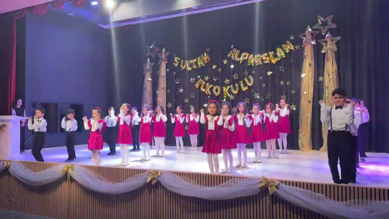 2023-2024 Yıl Sonu Gösterisi 2/A Zumba Dans Gösterisi- Dinle
