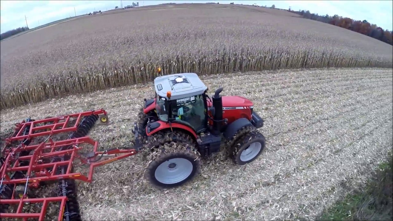 Massey Ferguson 8670 with SUNFLOWER 6631-27