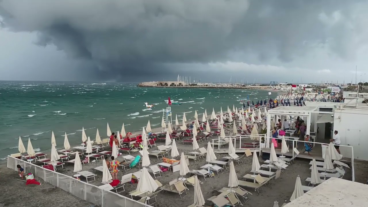 #funnelcloud che in coda si evolve in #trombadaria a SanFoca ore 15,30 del 16/08/22