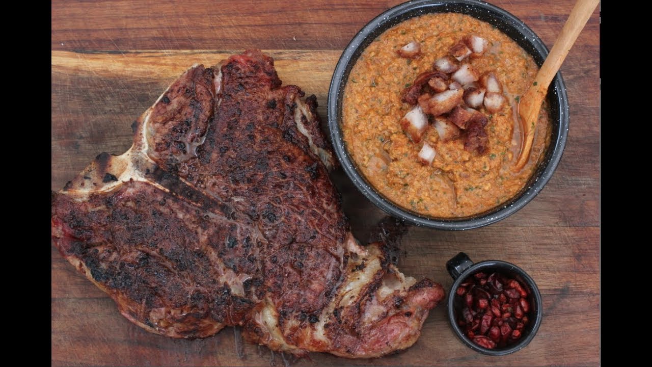 T-Bone con Salsa de Chicharrón