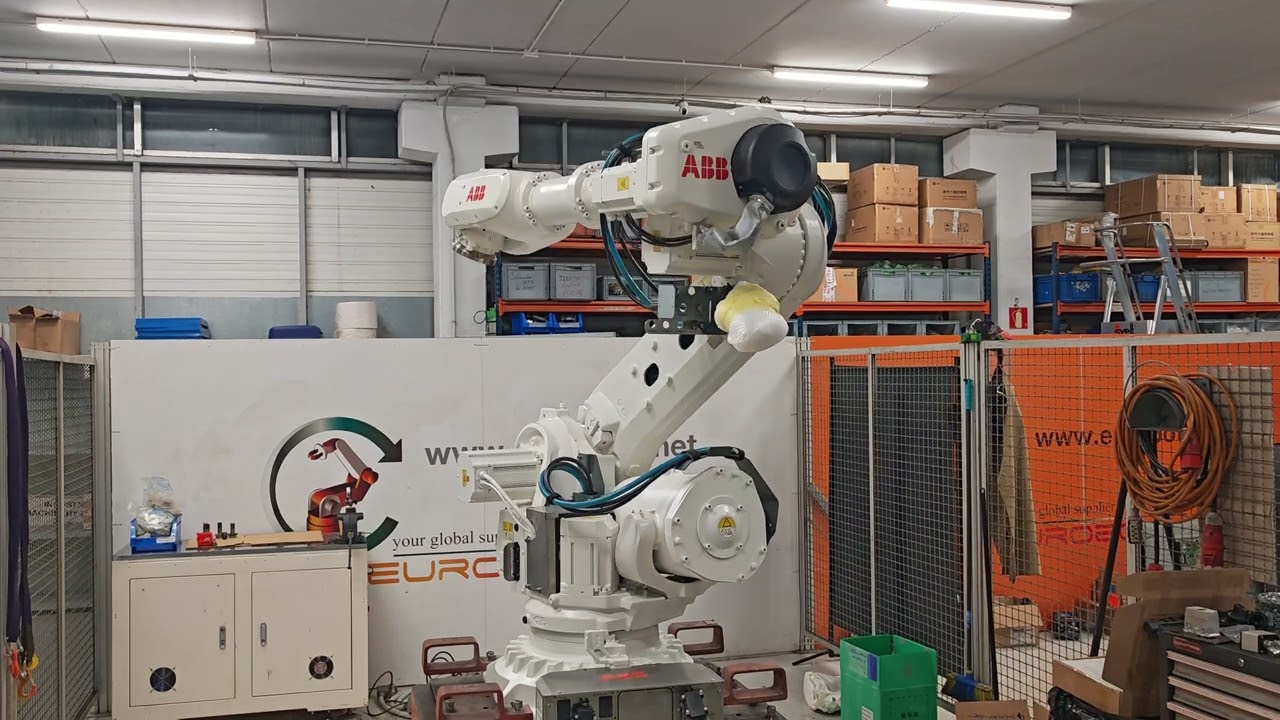 ABB 6700 IRC5 150/3.20 AT EUROBOTS