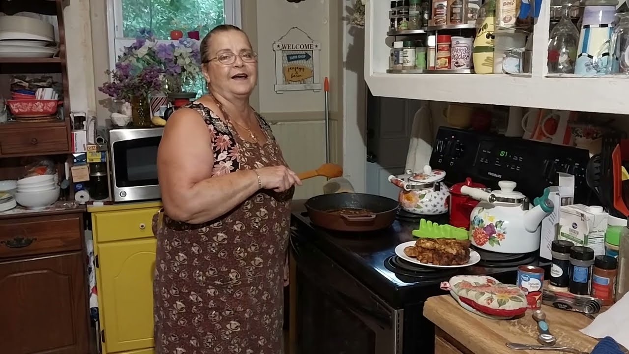 Appalachian cooking with Brenda' poor man supper after eating ' he will feel like a rich man.
