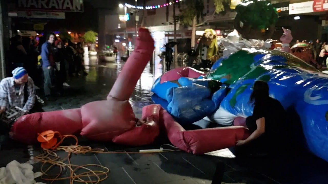 Snuff Puppets in Footscray