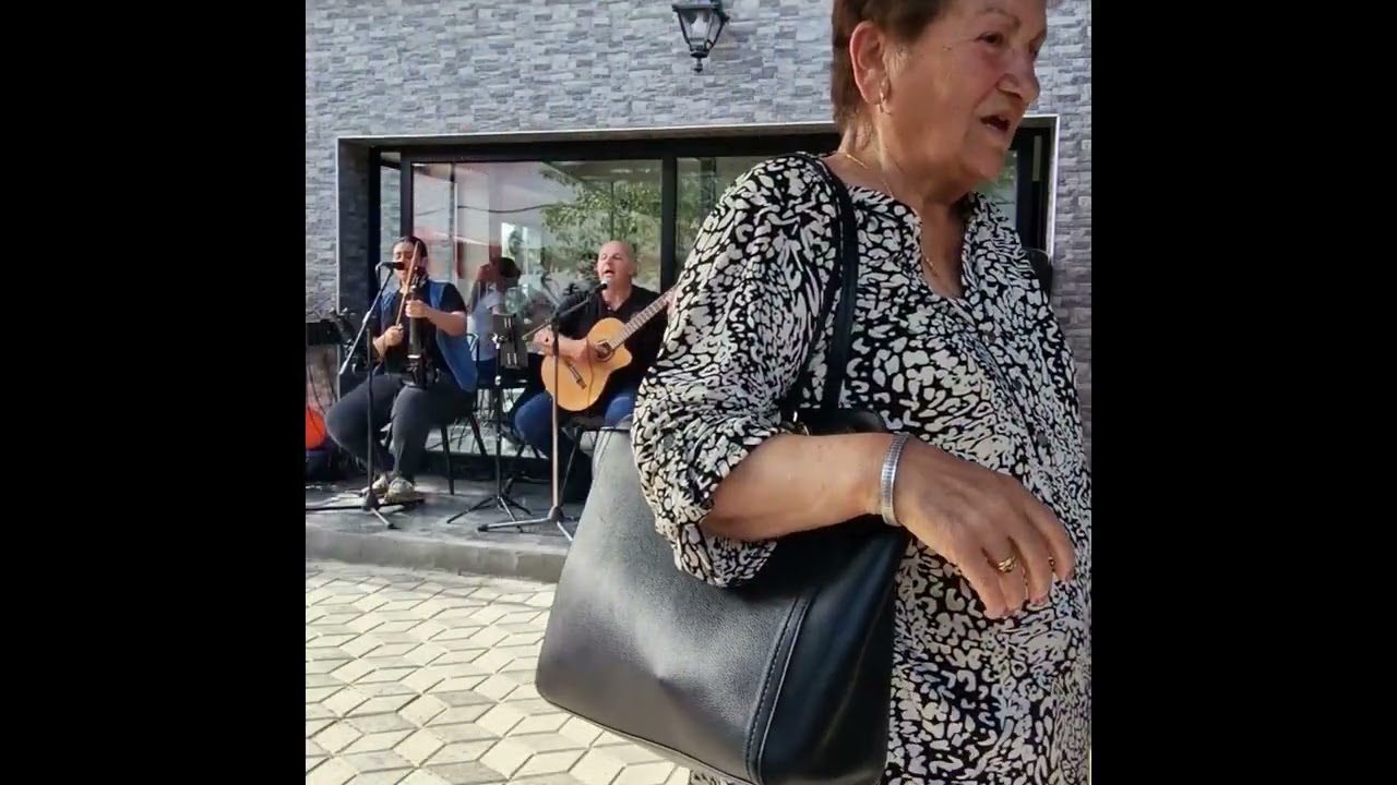 Singing Cyprus songs with Nejla and Ali in Haspolat -Mia Milia, Sunday 11 May 2025, #musicunites