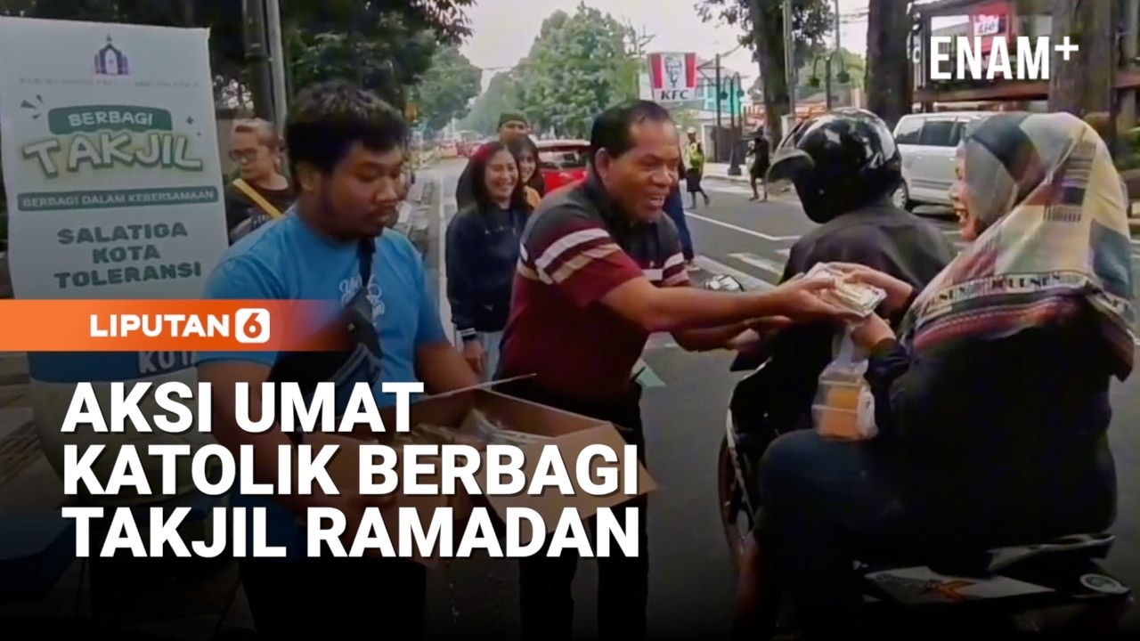Aksi Umat Gereja Santo Paulus Miki Tebar Takjil Ramadan | Liputan6