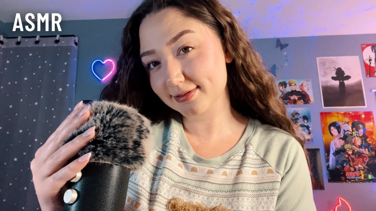 ASMR Soft Singing & Hand Sounds *Snapping, Finger Fluttering*