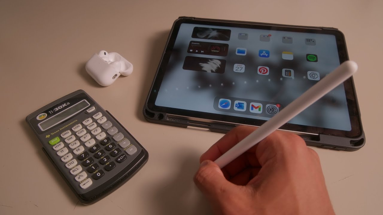 Back to School Tech 2025, Minimal Edition