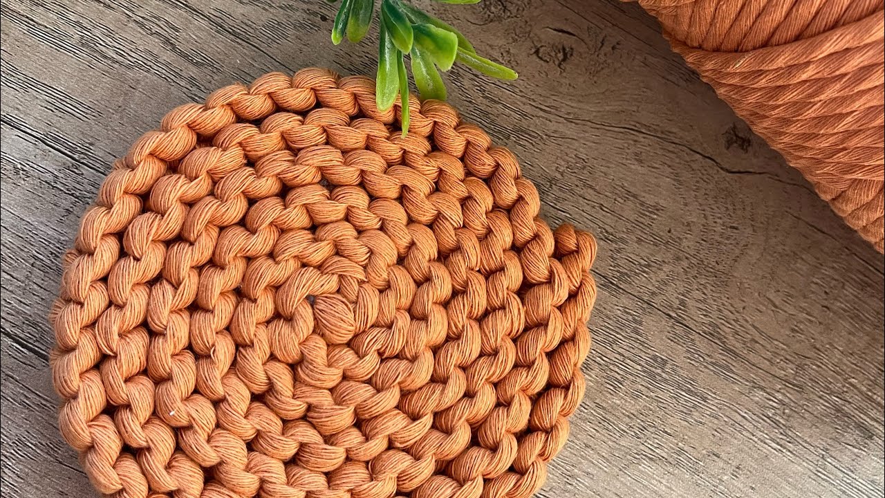 FULL TUTORIAL - How to make a macrame square knot coaster