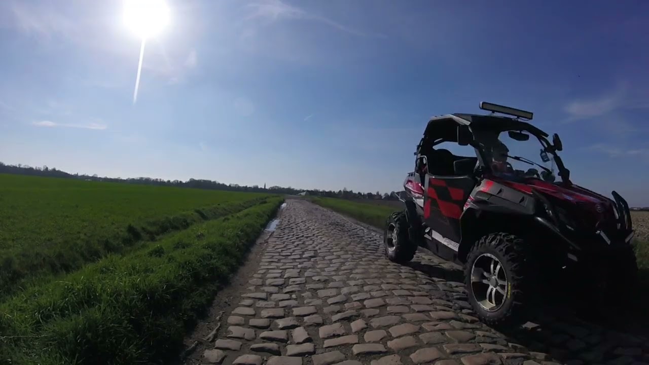 PROMENADES EN HONDA TRANSALP 750 OU EN YAMAHA 600XT DANS LES HAUTS DE FRANCE ou un peu plus loin.