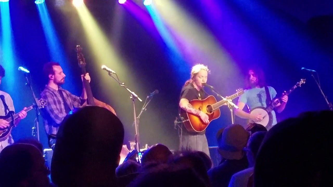 Billy Strings- Sunny Side of the Mountain