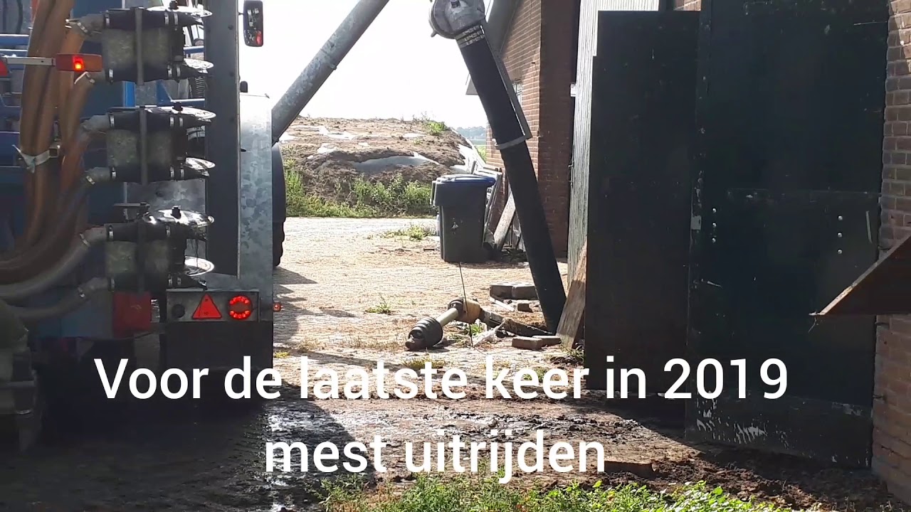 Boer Gerrit vlogt // Voor de laatste keer in 2019 mest uitrijden