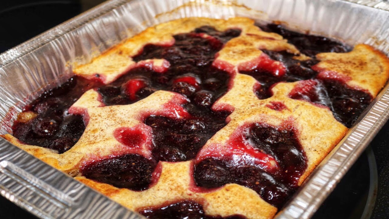 THE EASIEST BLACKBERRY COBBLER RECIPE