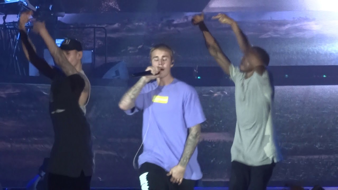 Justin Bieber - Let Me Love You - PURPOSE WORLD TOUR - LIVE in Arnhem
08.10.2016