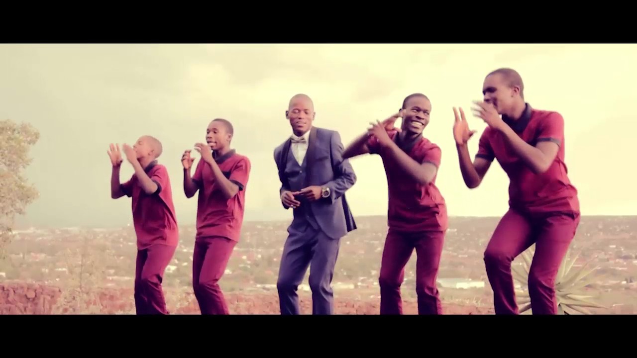 LESEGO MOKGABUDI(O TSEBA TSOHLE)