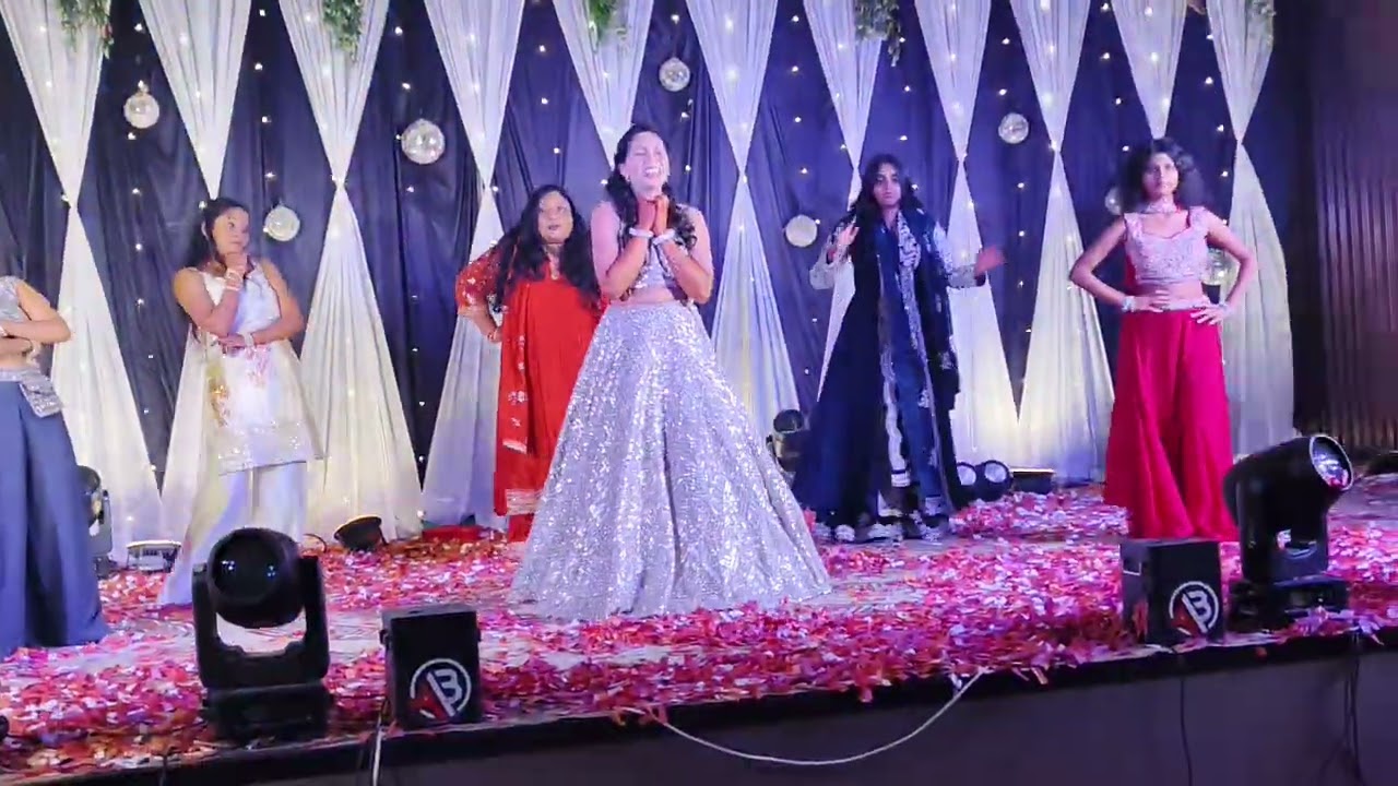 Bride's maid and bride's special performance 
