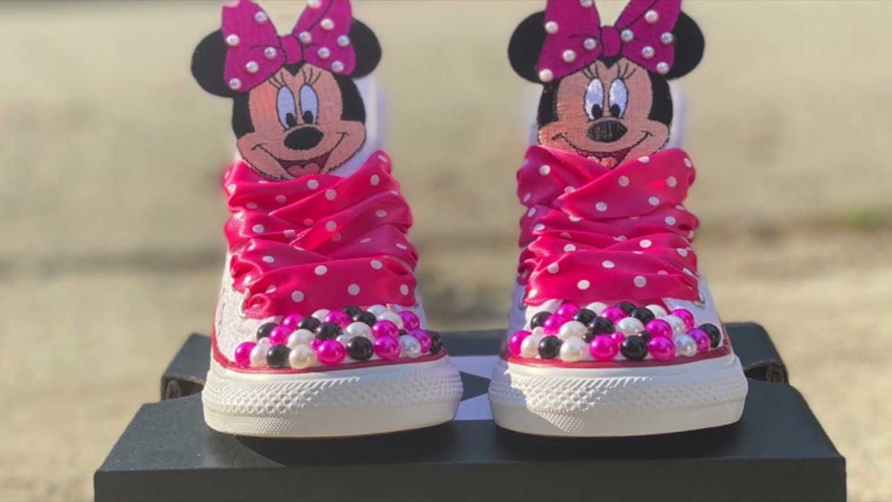 Custom Minnie mouse converse tutorial