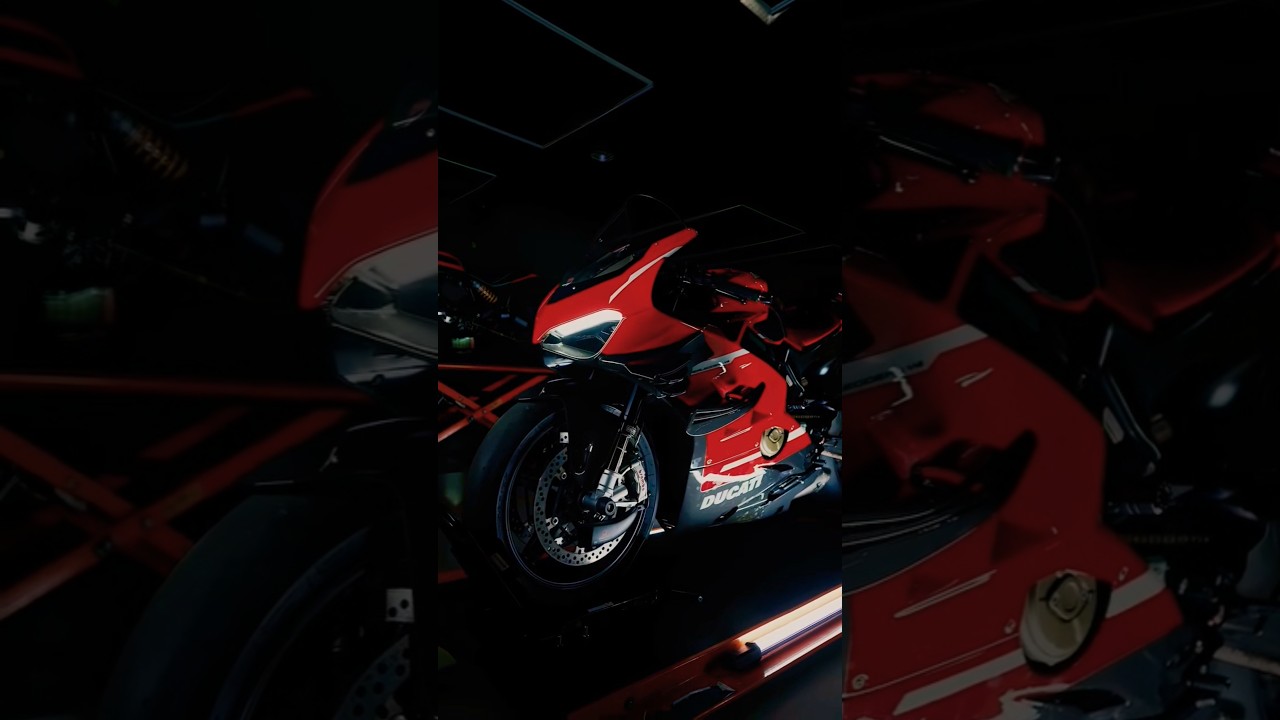 Ducati Superleggera Credit @one3motoshop #ducatisuperleggera #ducatipanigalev4s  #bikelife
