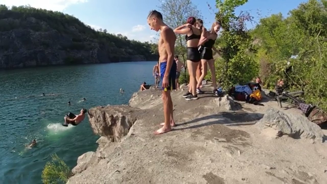Кривой Рог.Поездка от площади Освобождения до Гранитного карьера(Карачуны).Лебеди.