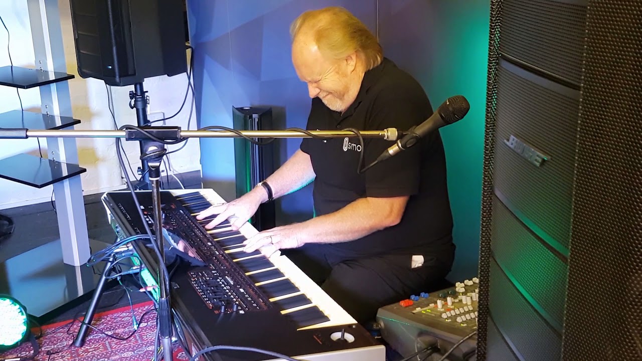 Somewhere played by Pete Shaw at the Korg PA4X demonstration for Music Direct
