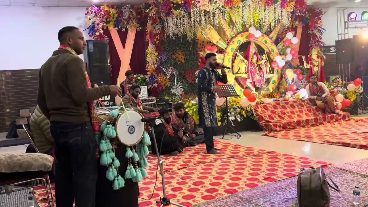 Maa Vaishno Rani. Ka // vishal kirtan //singer @sohitsufimusic  JD sound Bhawan Misical Group Jammu 
