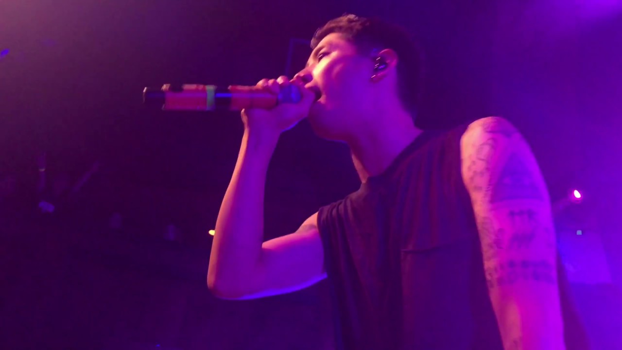 ONE OK ROCK CLOCK STRIKES LIVE - AMBITIONS NORTH AMERICAN TOUR 2017 (FRONT ROW FOOTAGE)