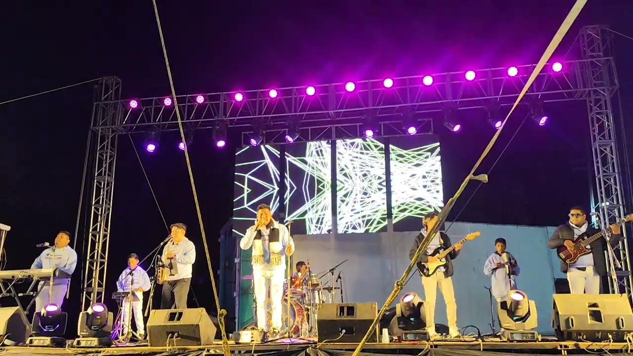 Engañadora Cumbia LIVE 