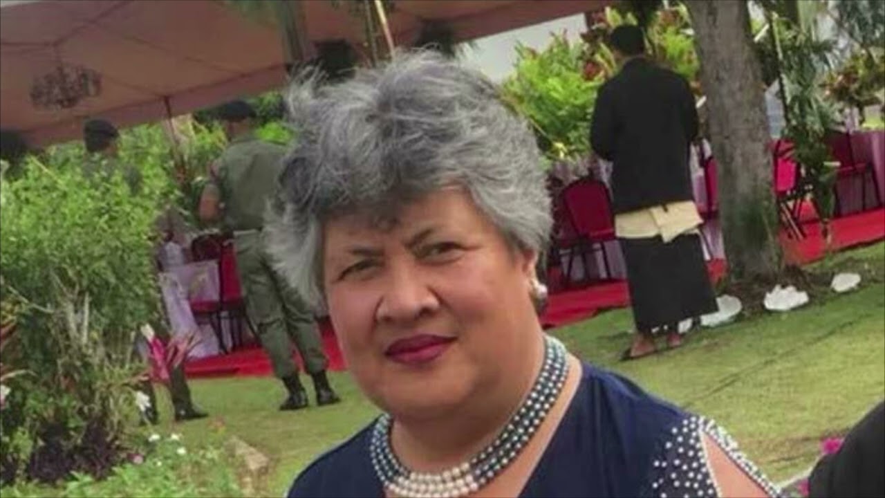 Ngaahi ‘analaiso mālie ia ‘a Siaosi mo Katalina Tohi.