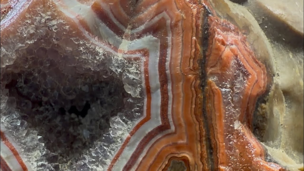 Unboxing from @BlindSquirrelRocks-dv9lc and Ashley from FB. #teamrockit #unboxing #agates 